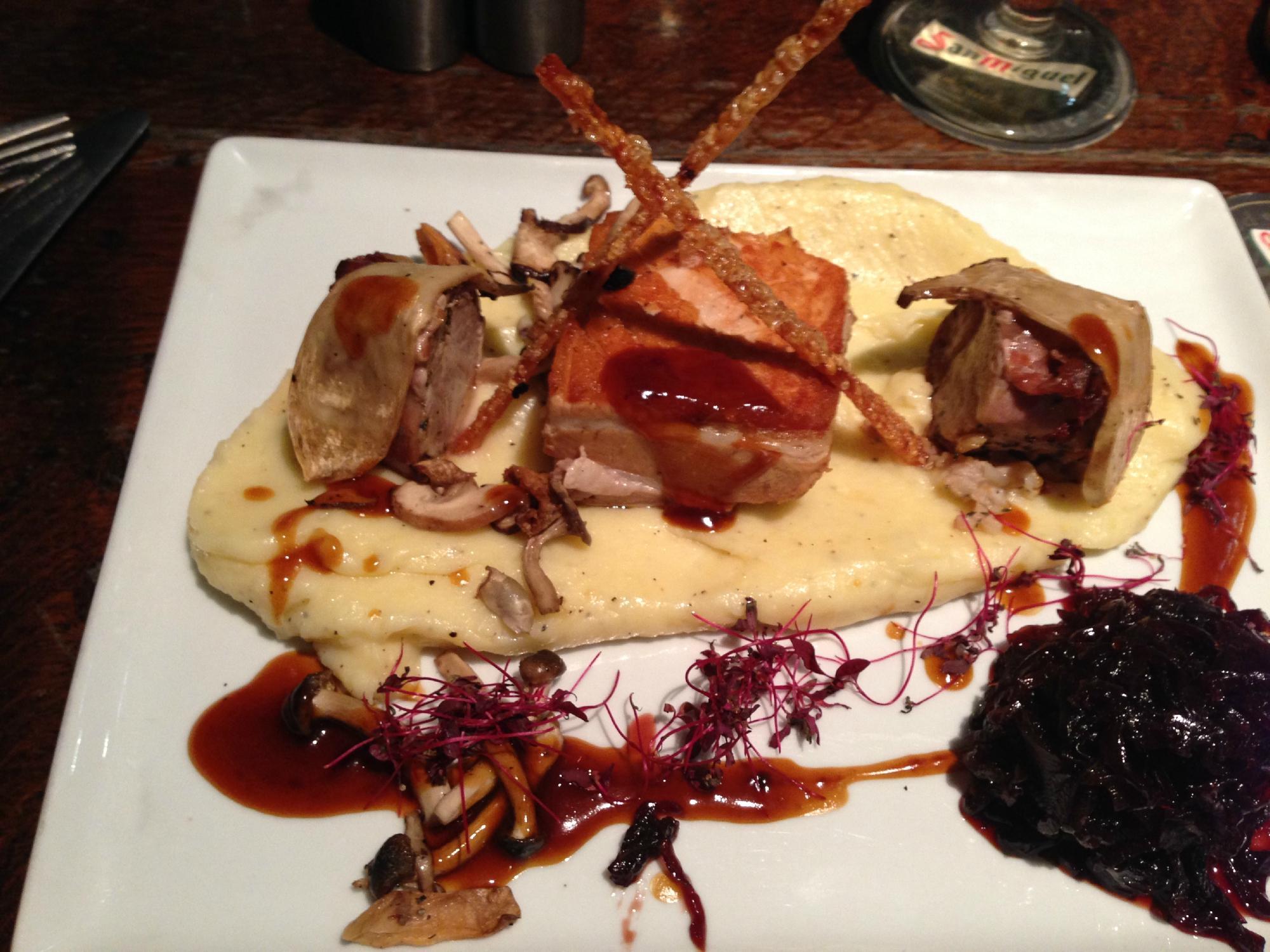 Tudor Bar and Brasserie