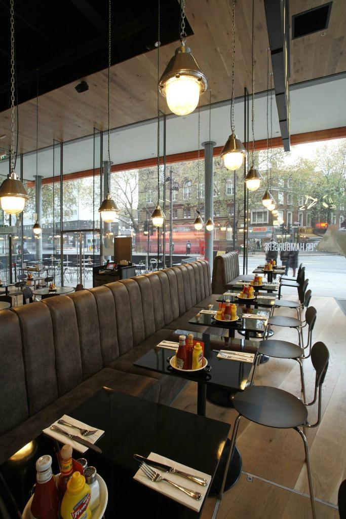 Byron Central St Giles