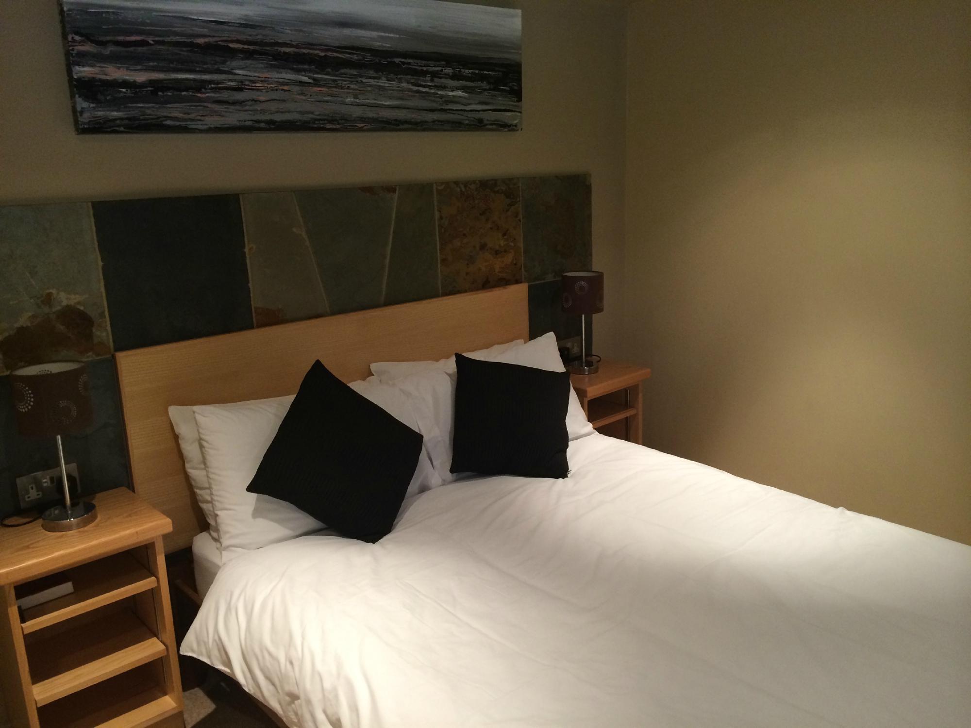 The King & Queen Bar