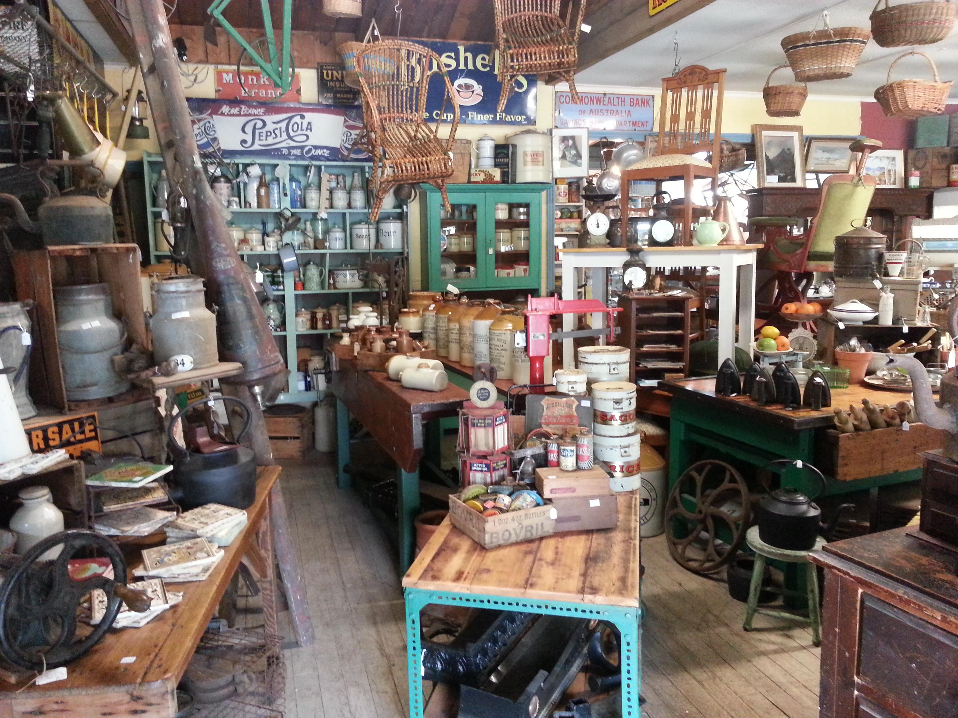 Hazelbrook Cottage Antiques