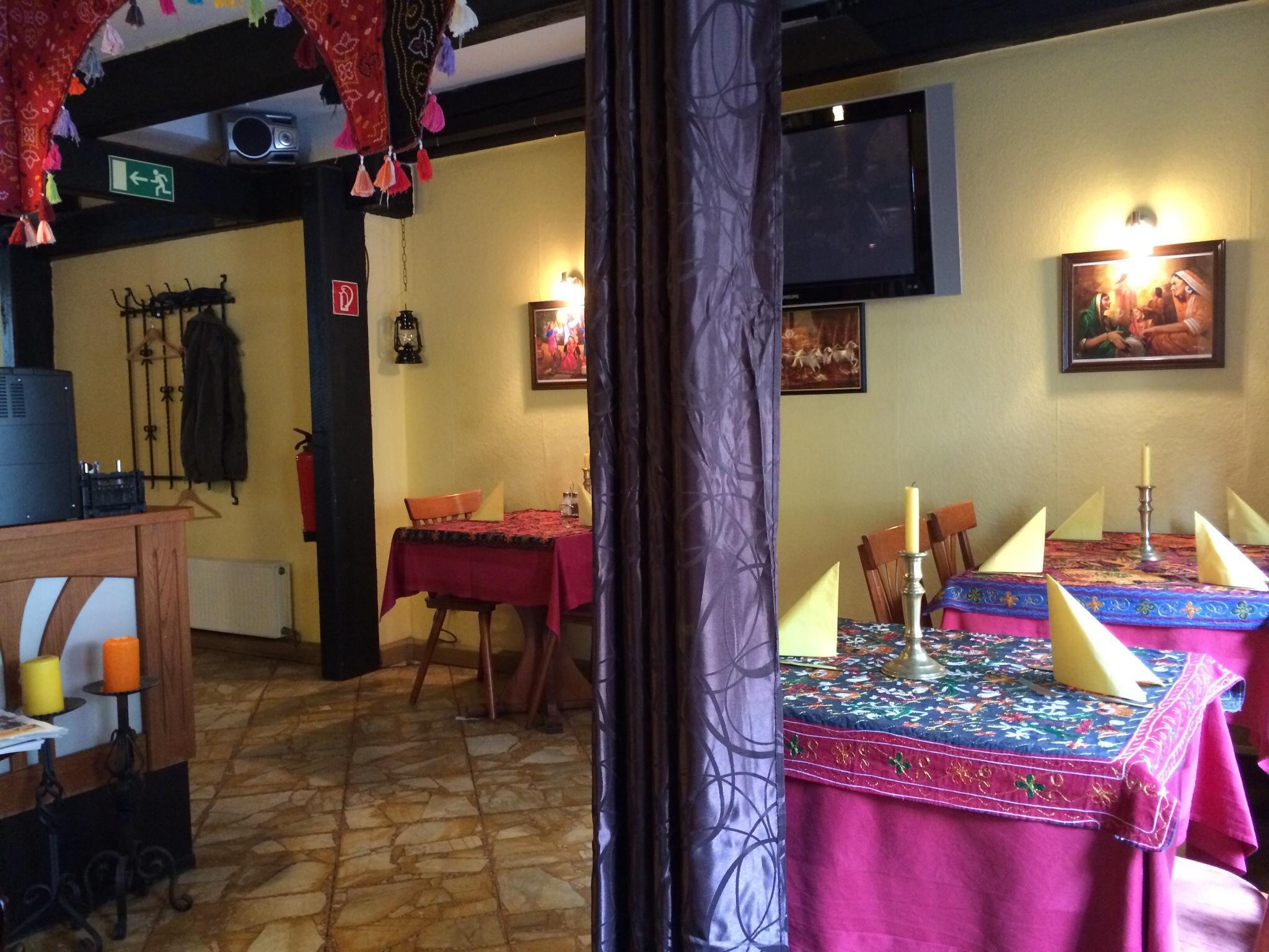 Singh's Tandoori Indian Restaurant