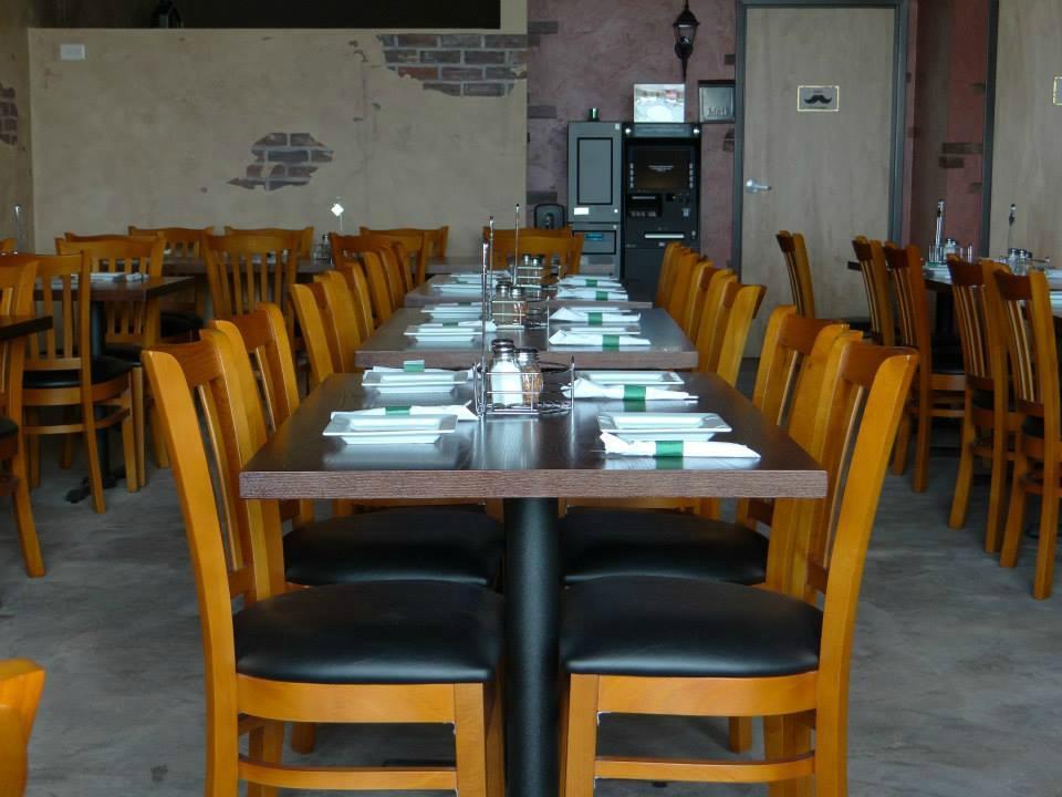 Zazzo’s Pizza and Bar