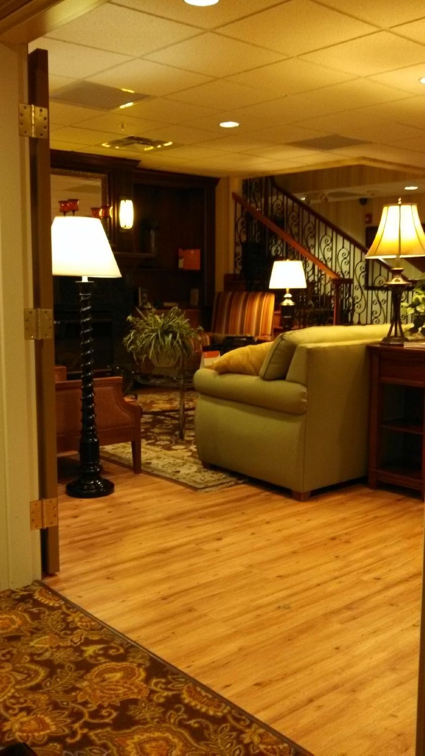 Country Inn & Suites by Radisson, Toledo South, OH