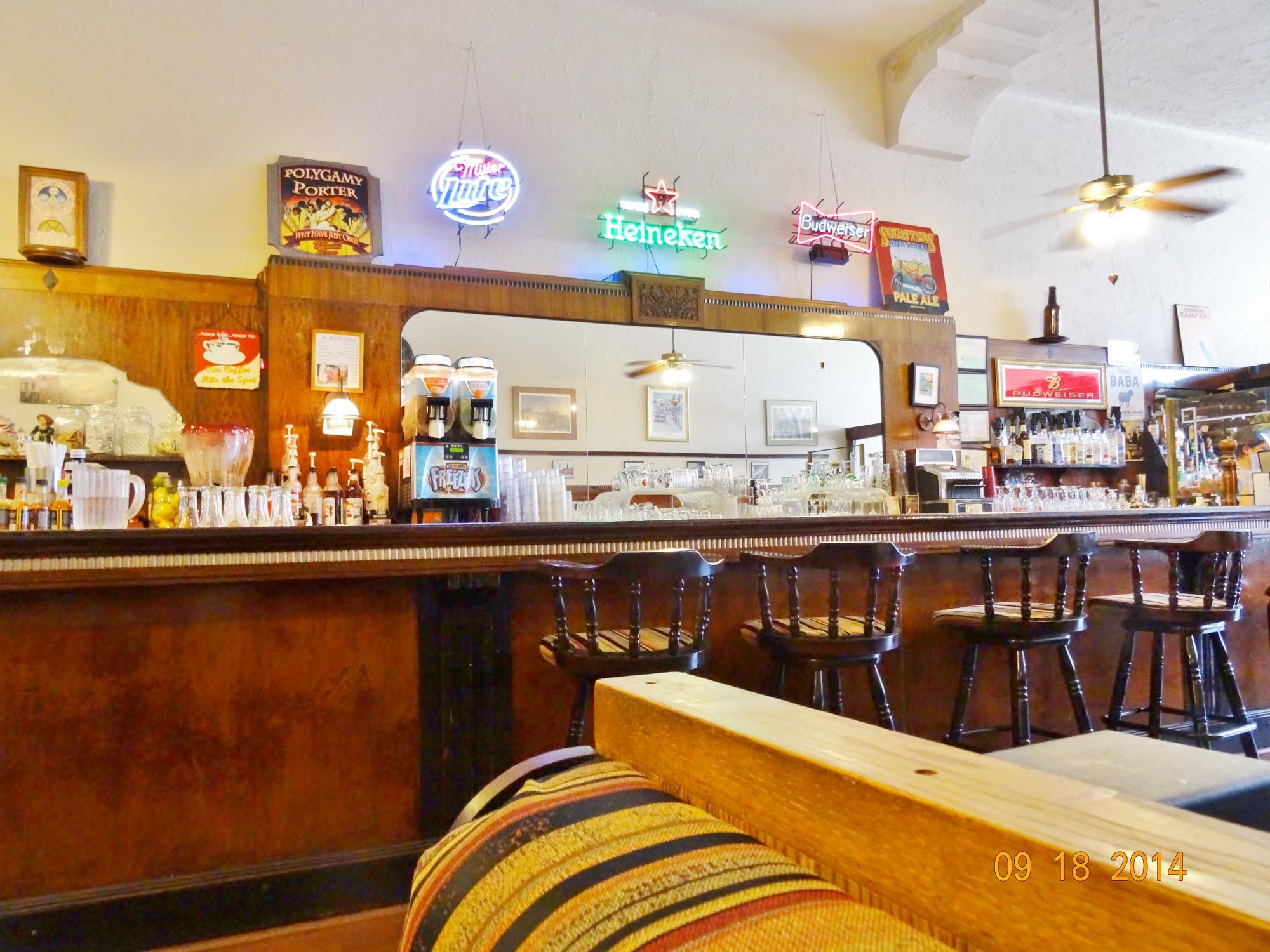 Two Bit Street Cafe