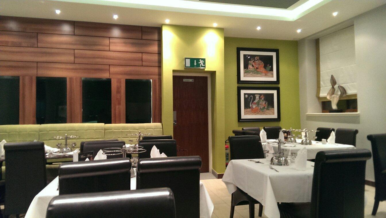 Delhi Deluxe Indian Restaurant