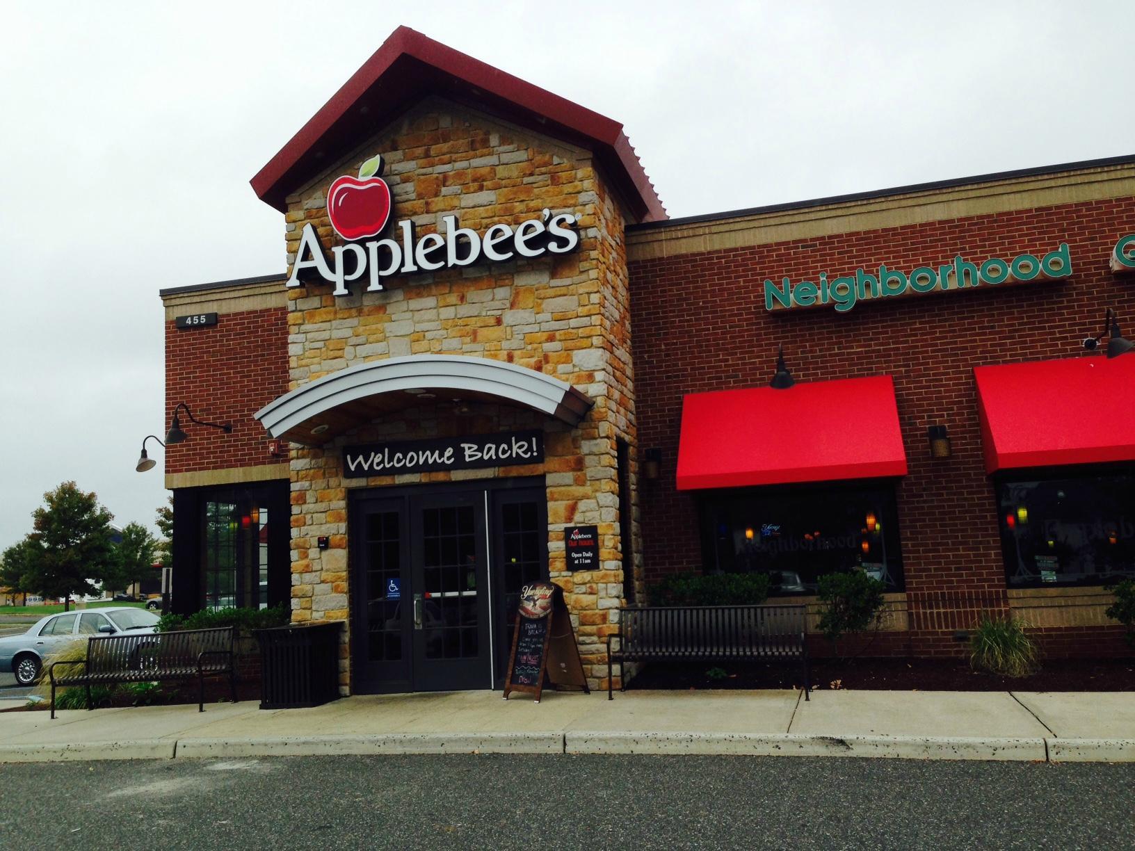 Applebee's Grill + Bar