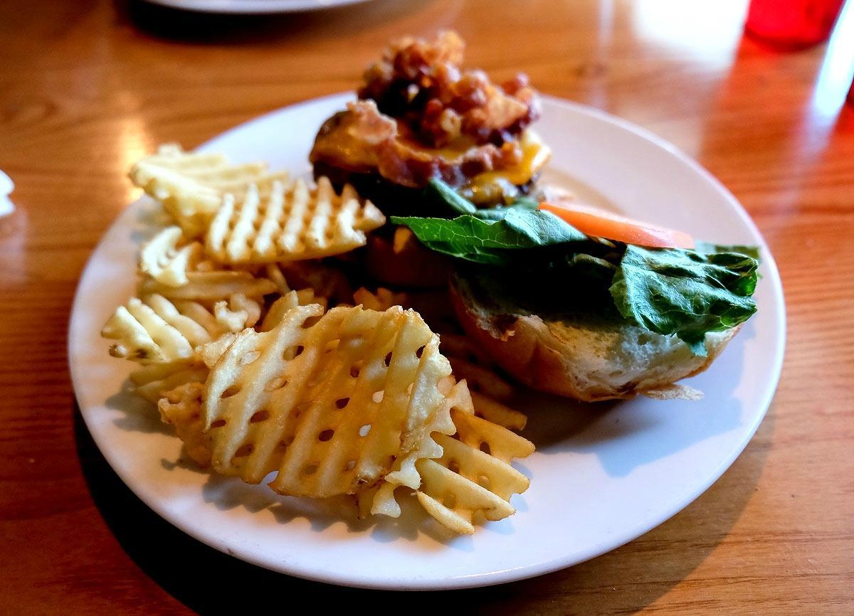 Conch Island Key West Bar & Grill