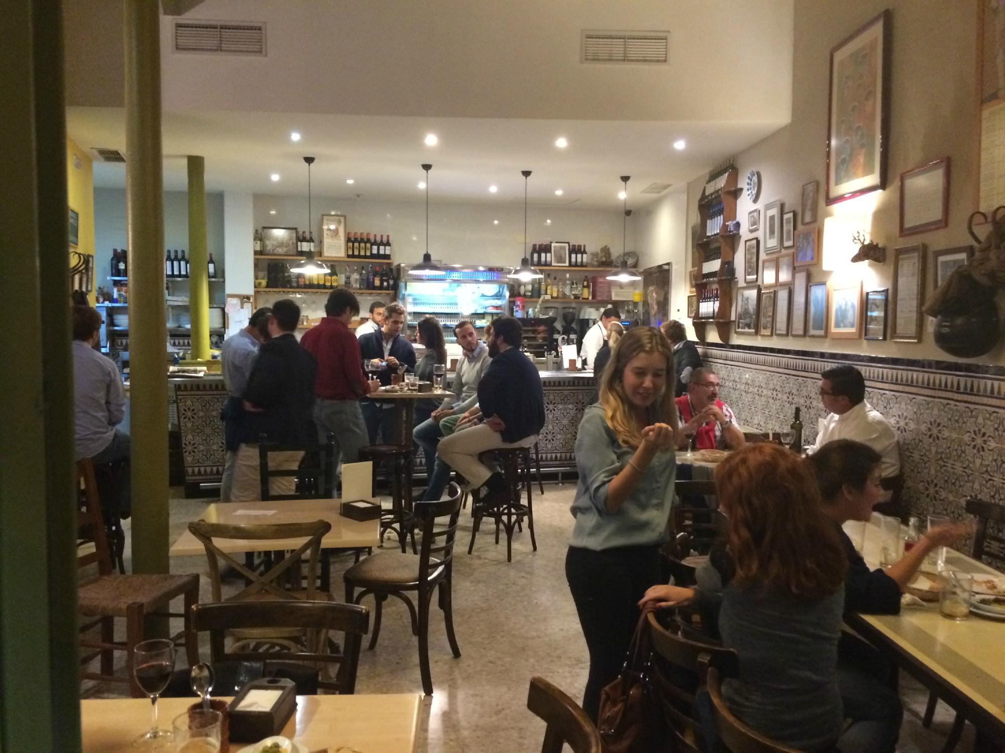 Photo by M-Romero-Valleras