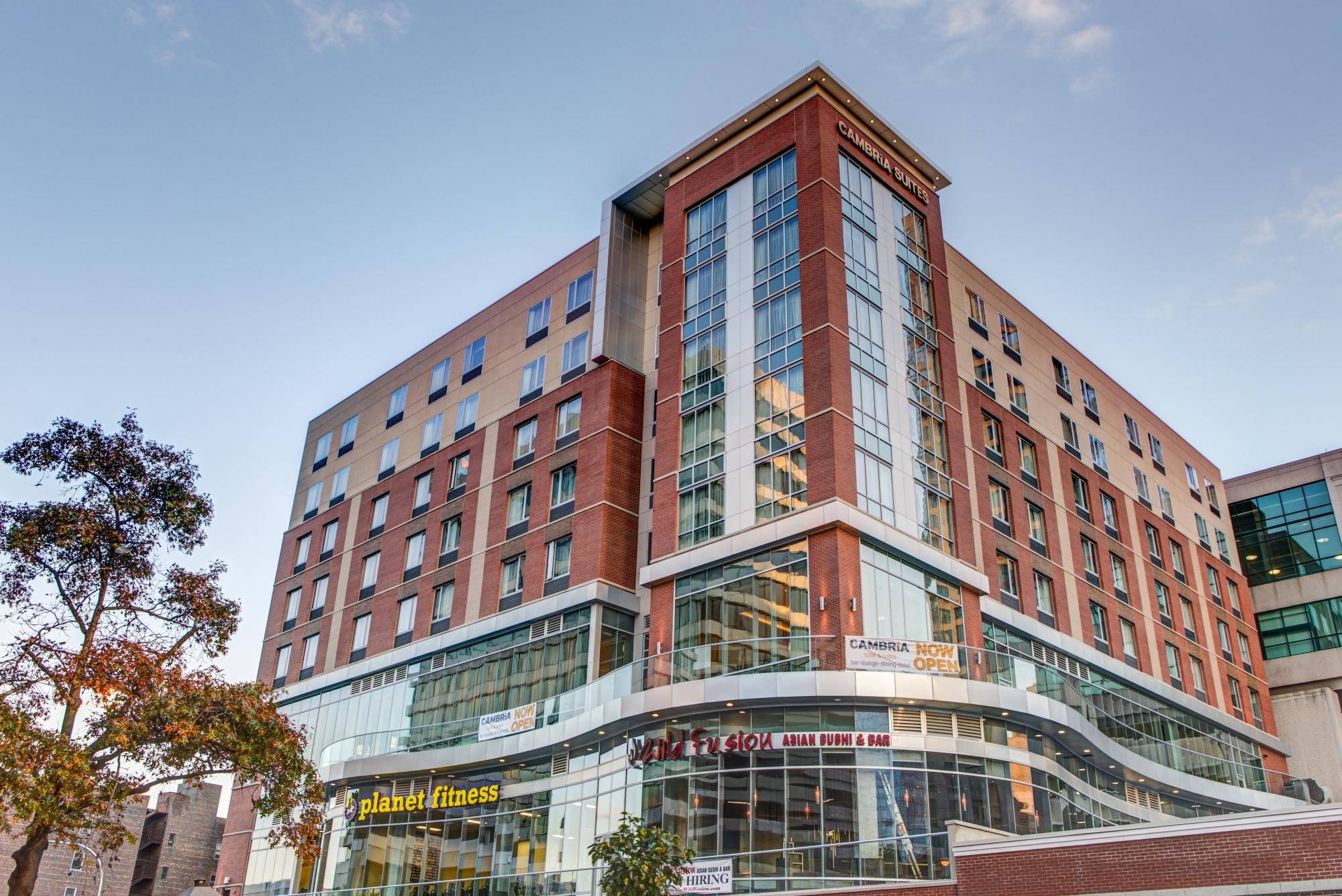 Cambria Hotel White Plains-Downtown