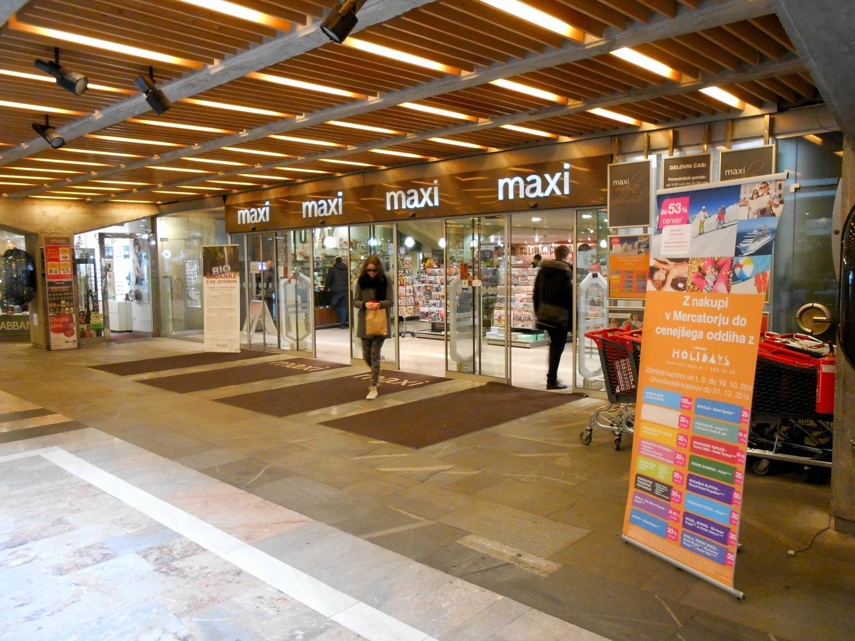 Centro Commerciale Maxi