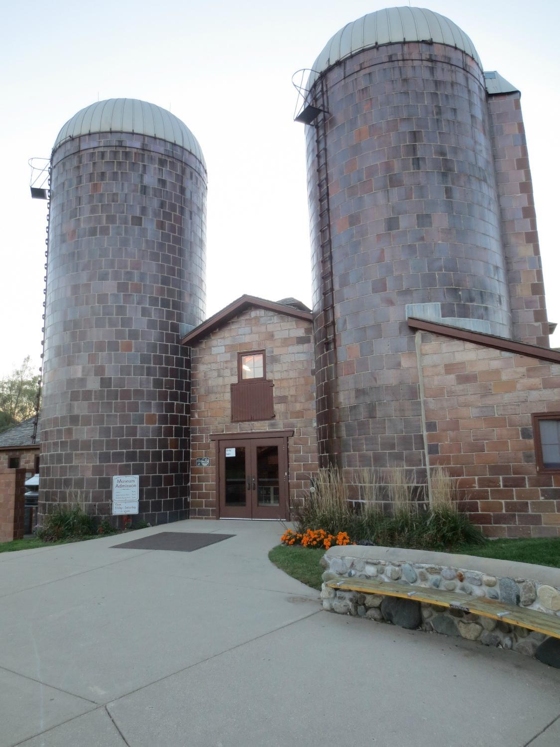 Rochester Hills Museum at Van Hoosen Farm