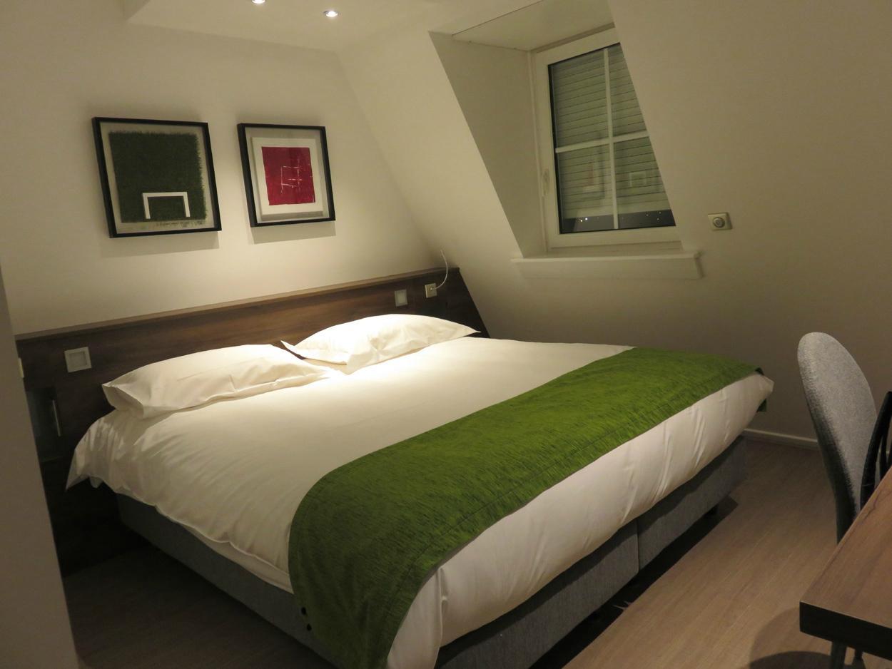 Photo by BEEPfromPARIS