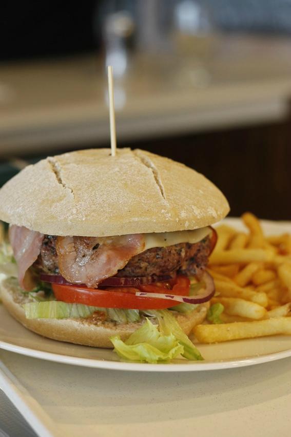 Photo by FoodMorningBlog