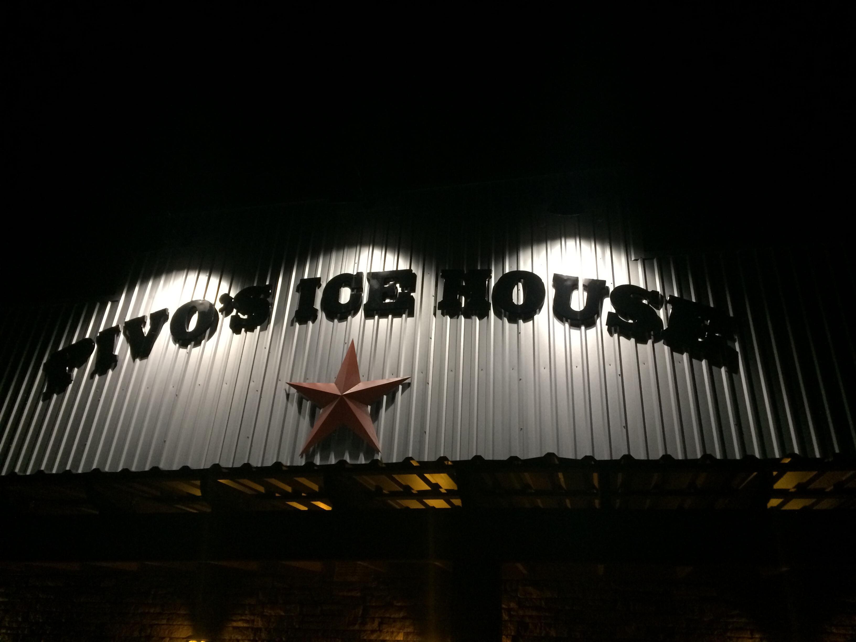 Pivos Ice House