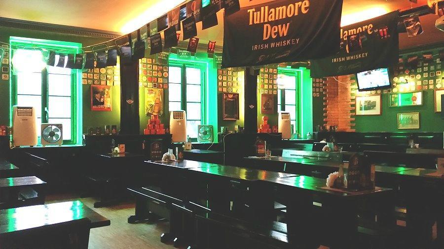 Molly Malone's Irish Pub