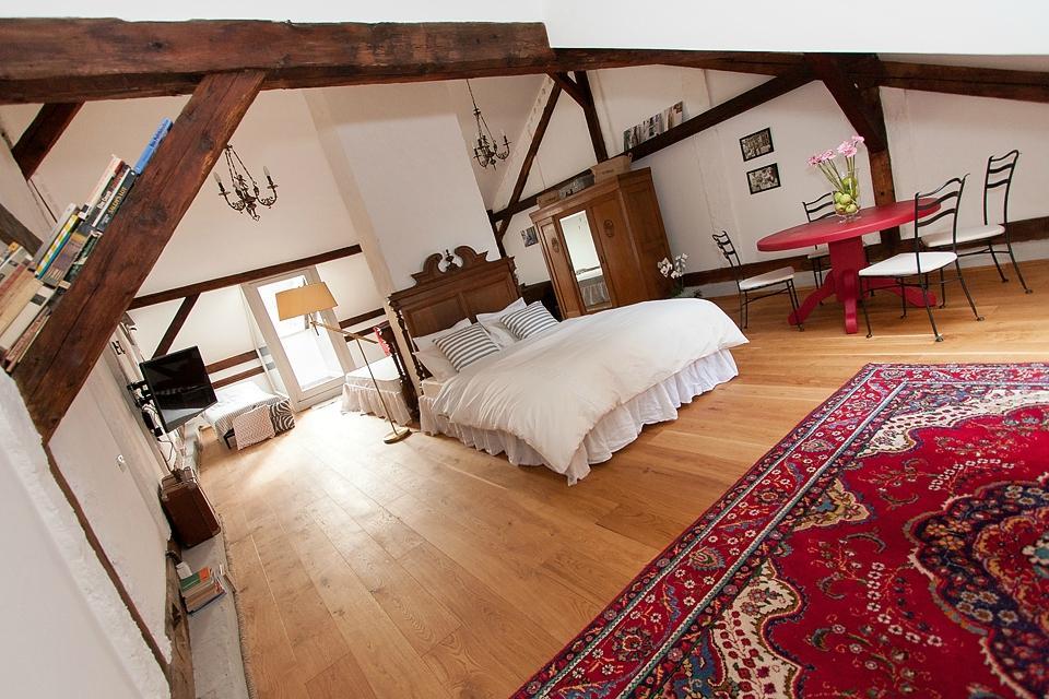 Photo by haihuihaihui