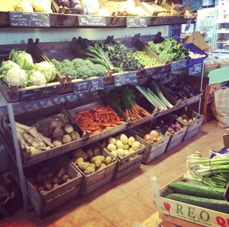 Wayside Fruit Stand & Tea Room