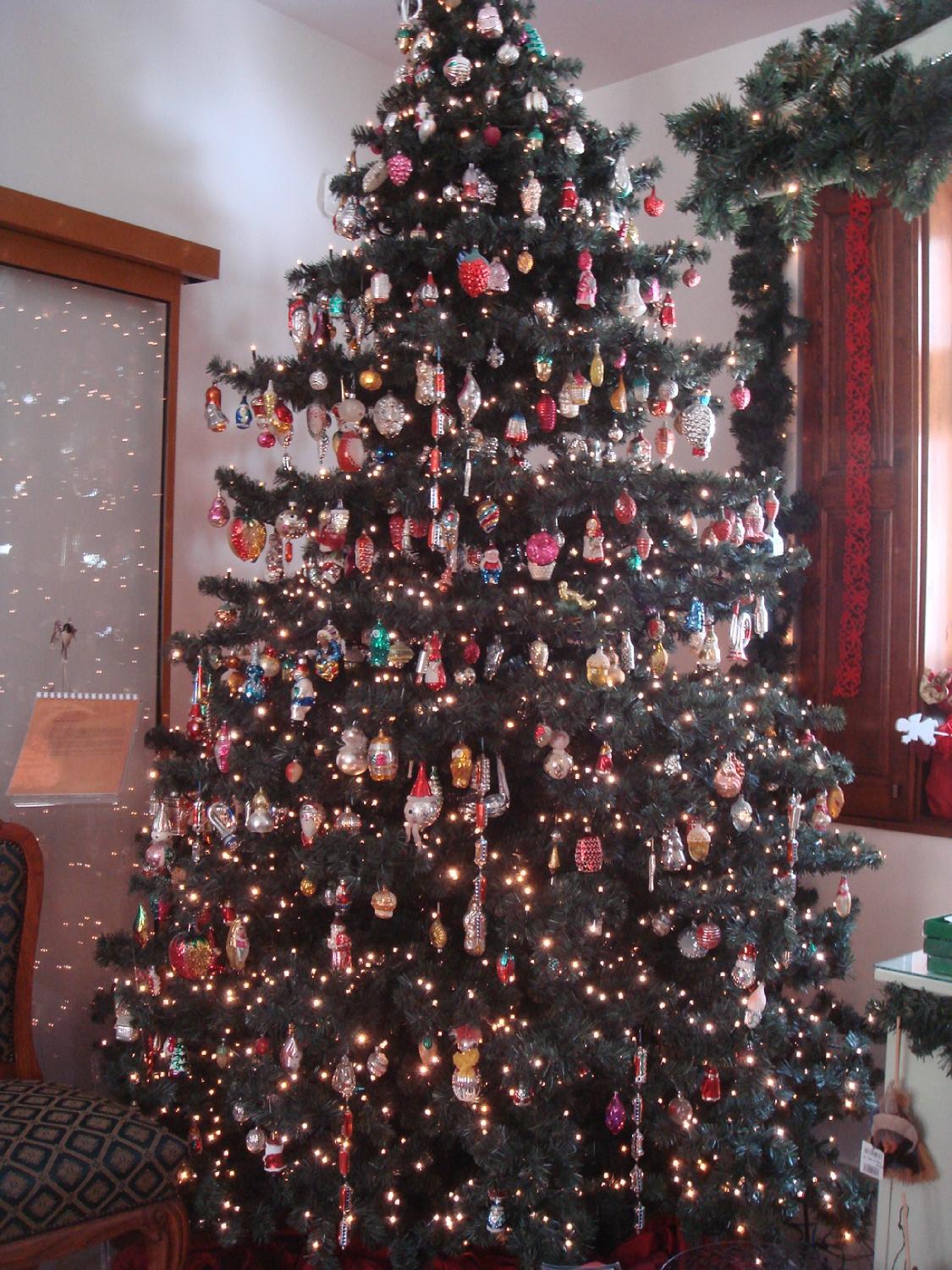 Hubay House - Christmas Exhibition and Salon