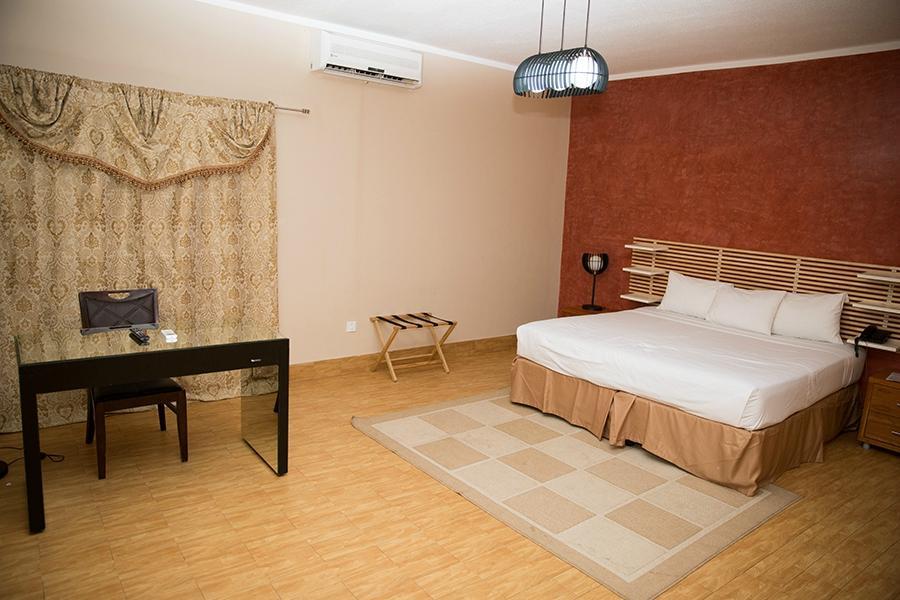 Tropical Enclave Hotel