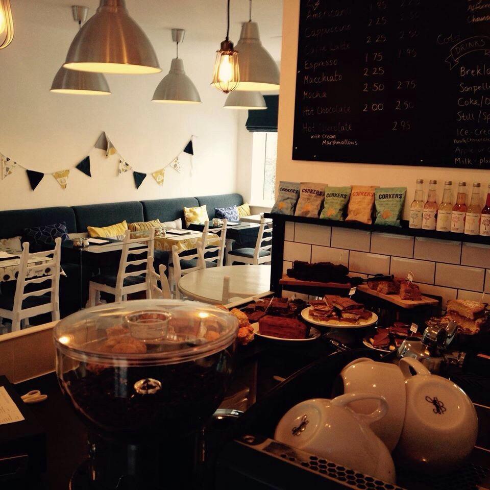 Fintons Cafe & Bakehouse