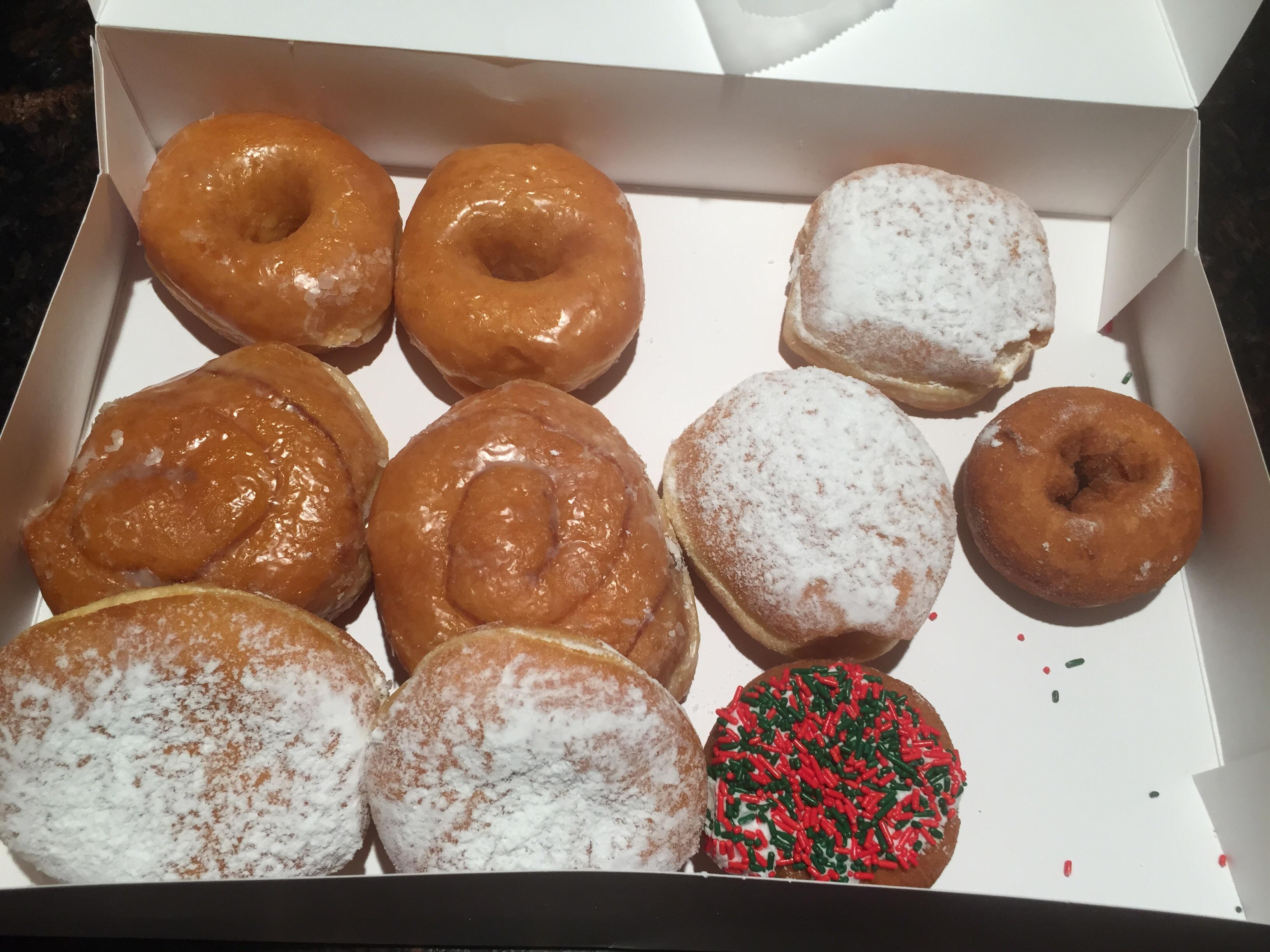 Mac's Donut Shop