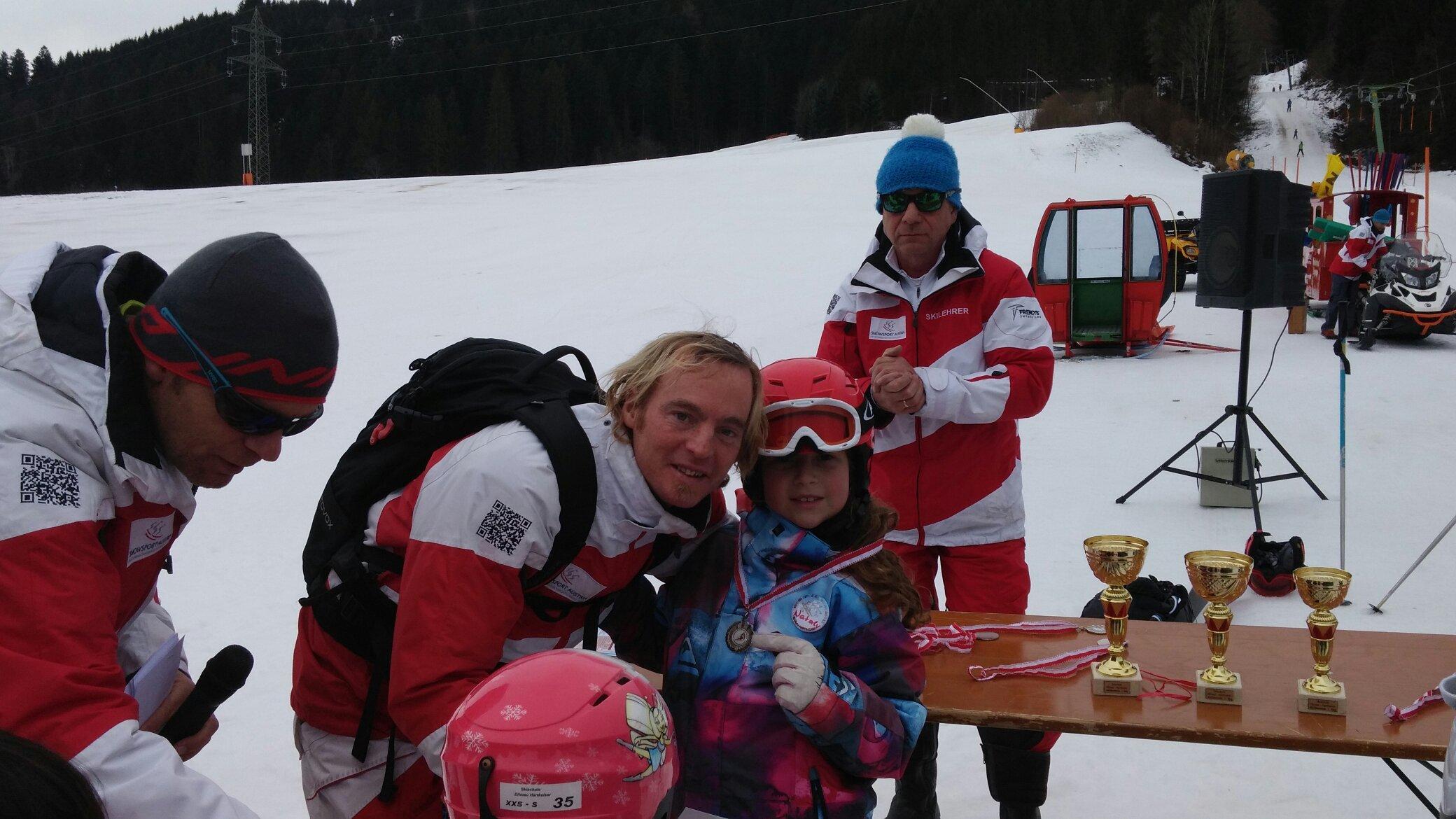 Skischule & Skiverleih Ellmau Hartkaiser