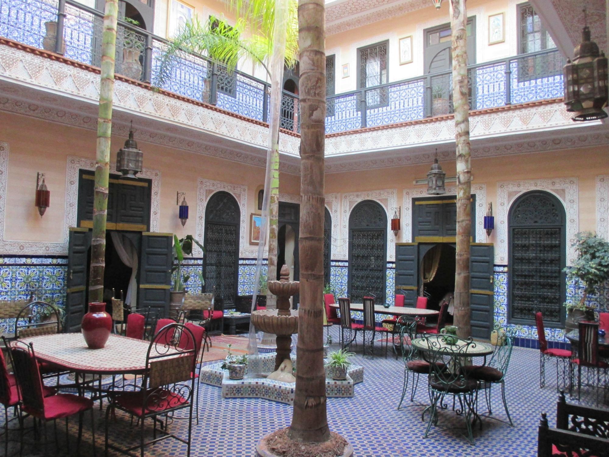 Riad Lalla Khiti