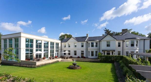 Afternoon Tea at Bedford Lodge Hotel