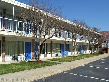 Pineapple Inn and Housing Center