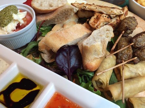 Leif Tearooms and Piano Bar