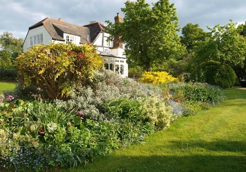 Hollymount Bed and Breakfast