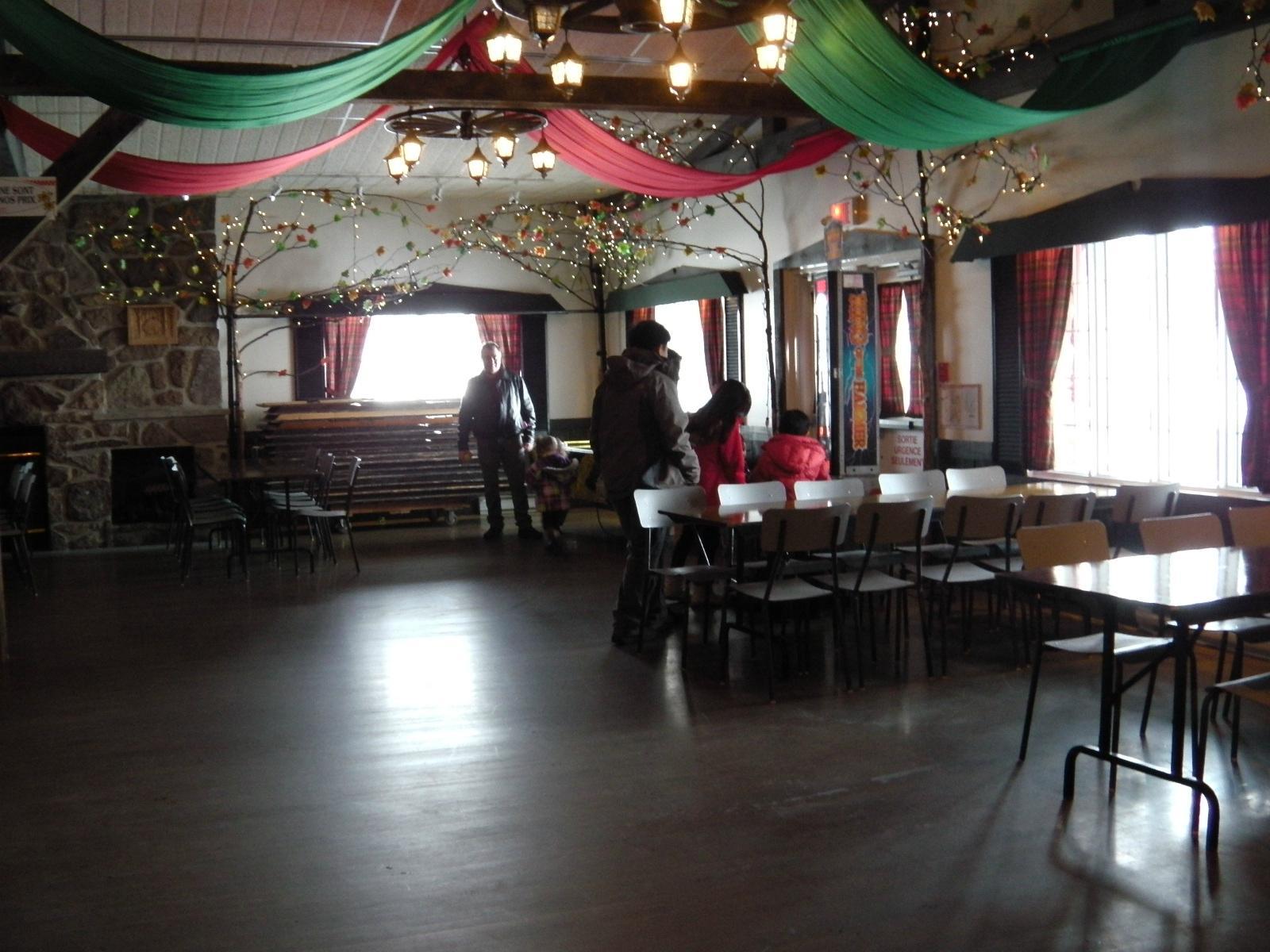 Cabane A Sucre Constantin