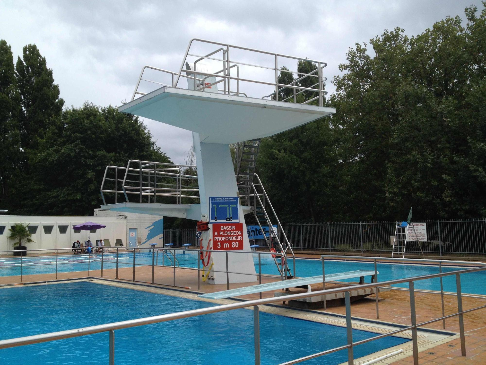 Piscine des Dervallières