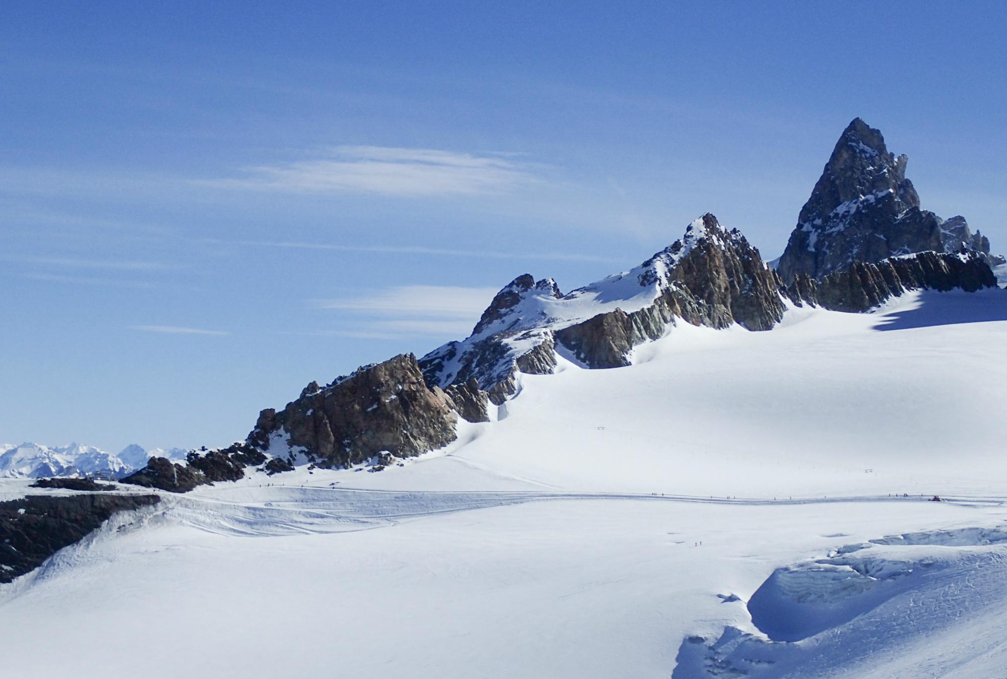 Firstrax Ski & Snowboard School