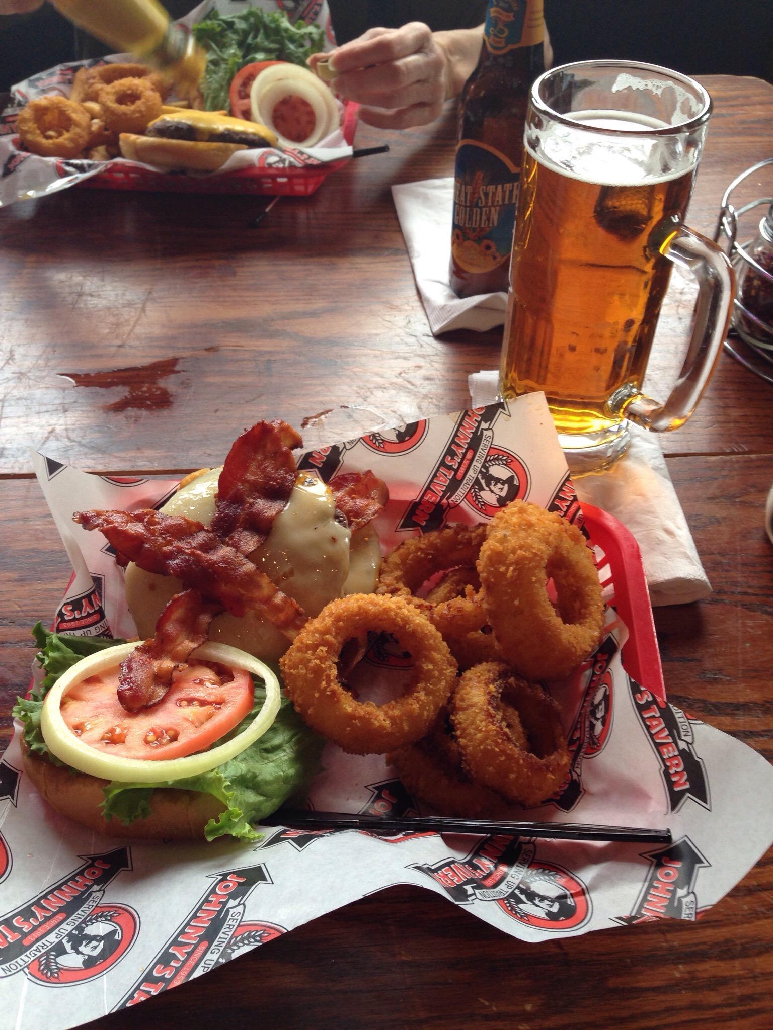 Photo by johntT5144HU