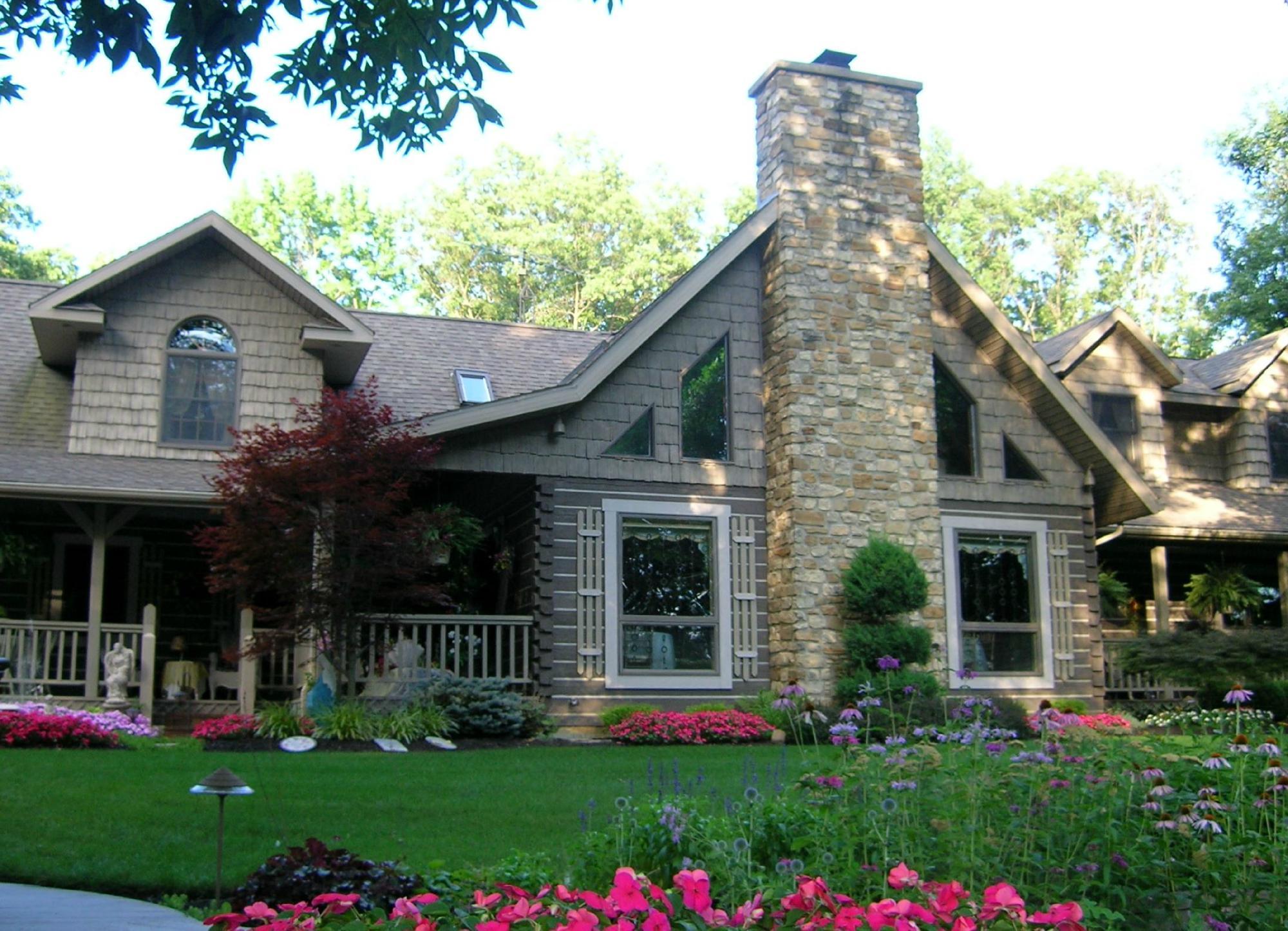 Mary Helen's Bed & Breakfast