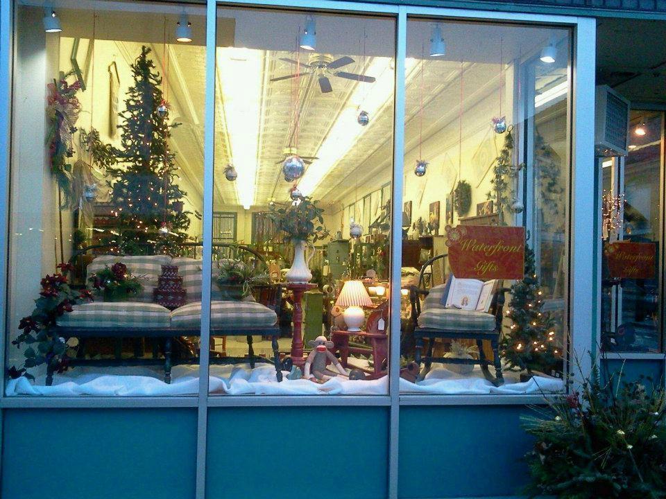 Waterfront Gifts & Antiques
