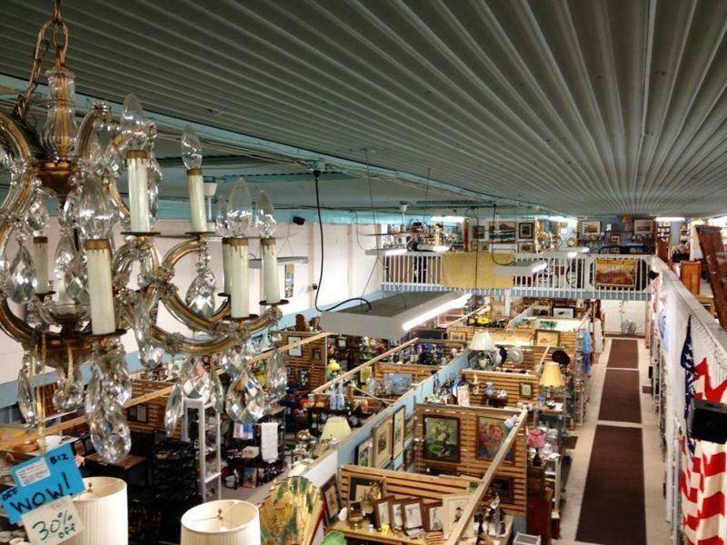 Freelton Antique Mall