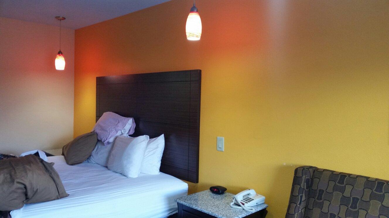 Home Place Inn
