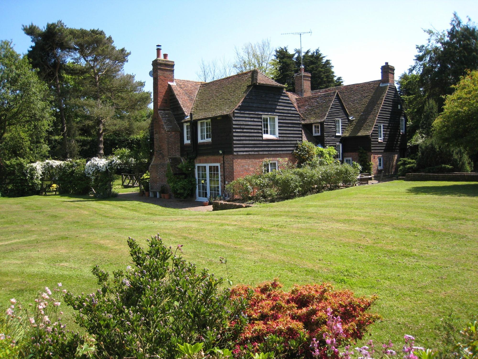 Stream House Luxury Bed & Breakfast