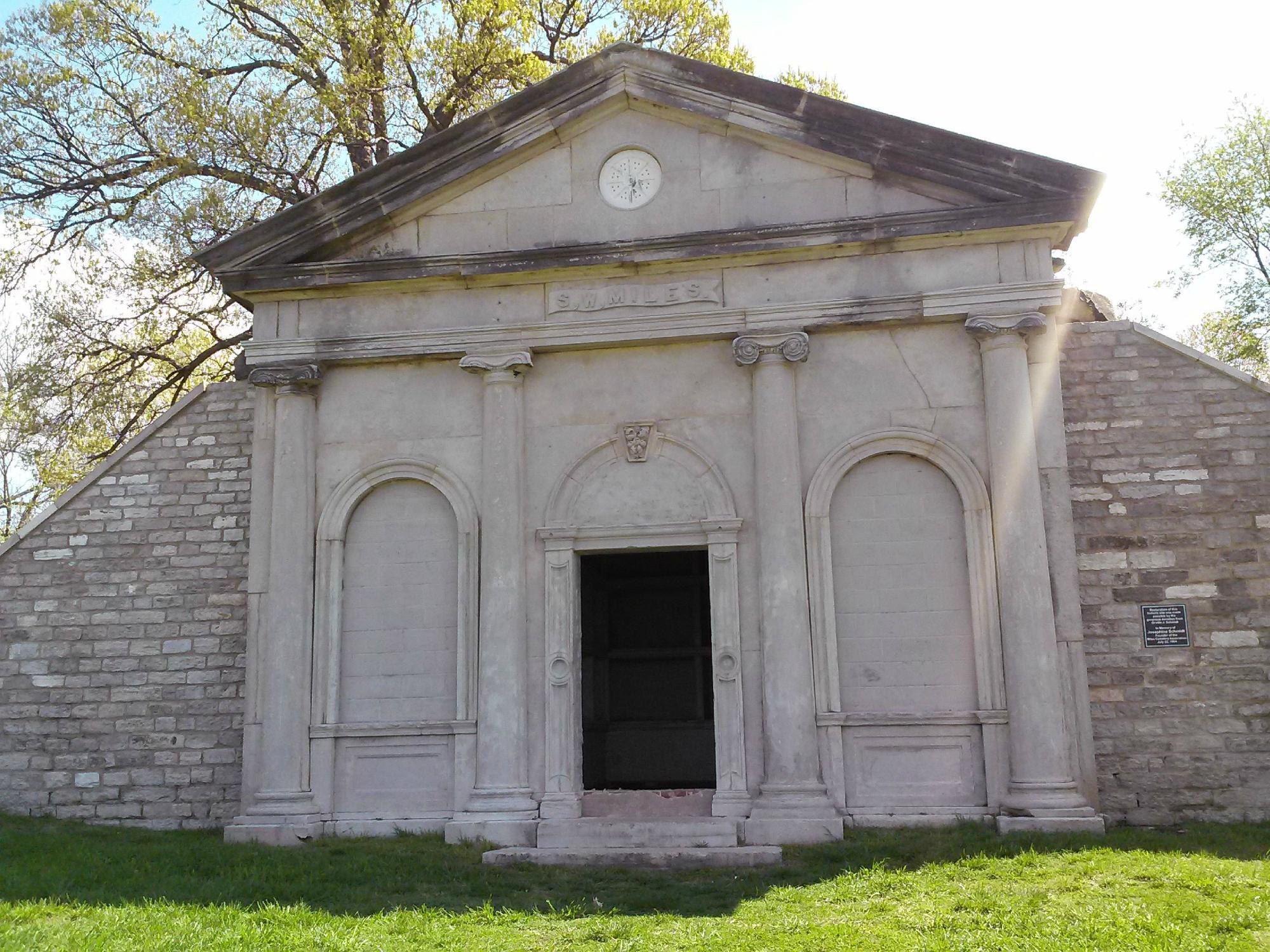 Eagle Cliff-Miles Cemetery