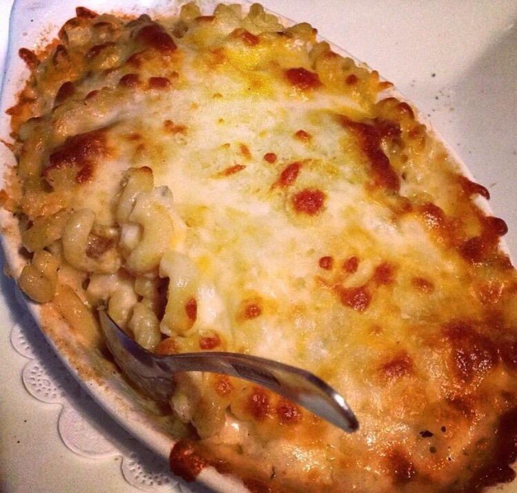 Mooney's Sports Bar & Grill