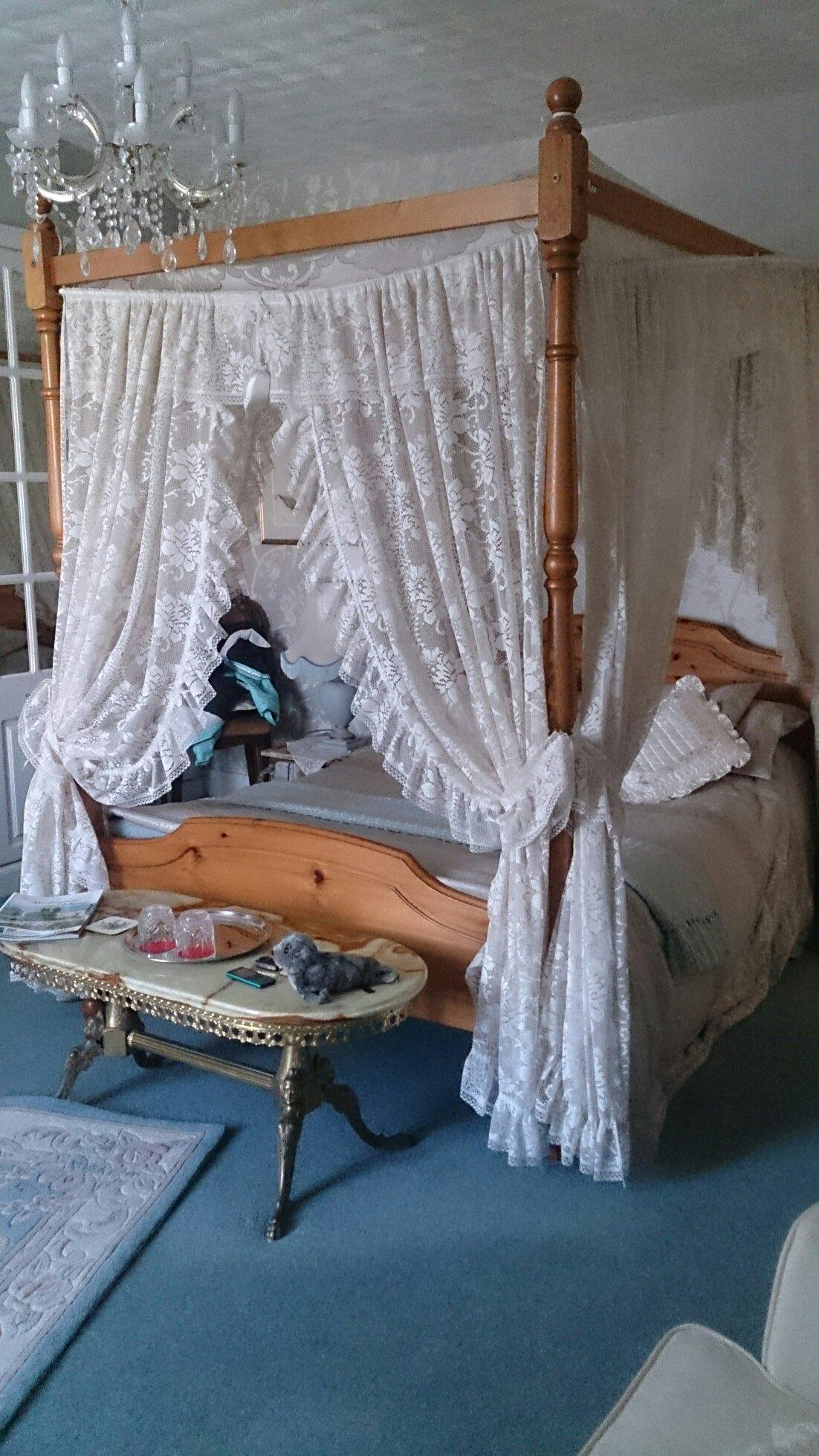 Monica and Martin's Bed and Breakfast