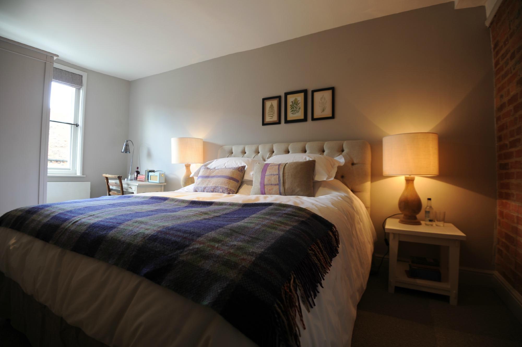 Bel & The Dragon Restaurant