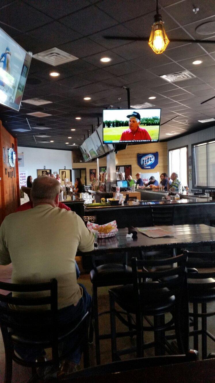 Bottoms Up Bar and Grill