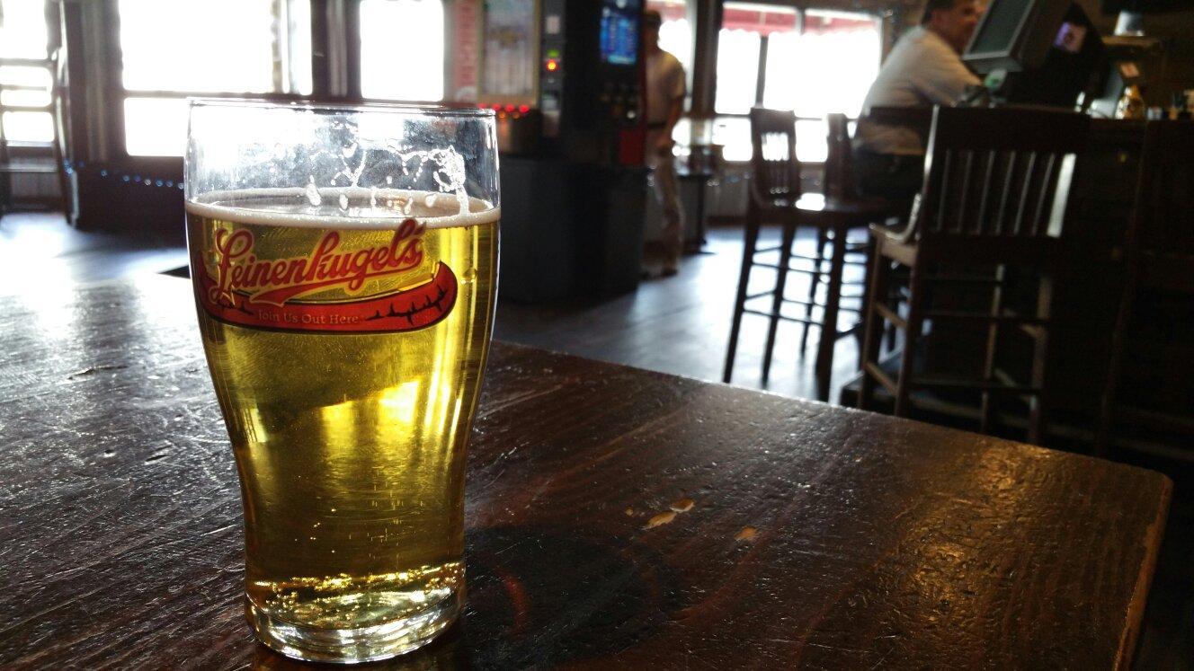 Pearl Road Tavern & Eatery