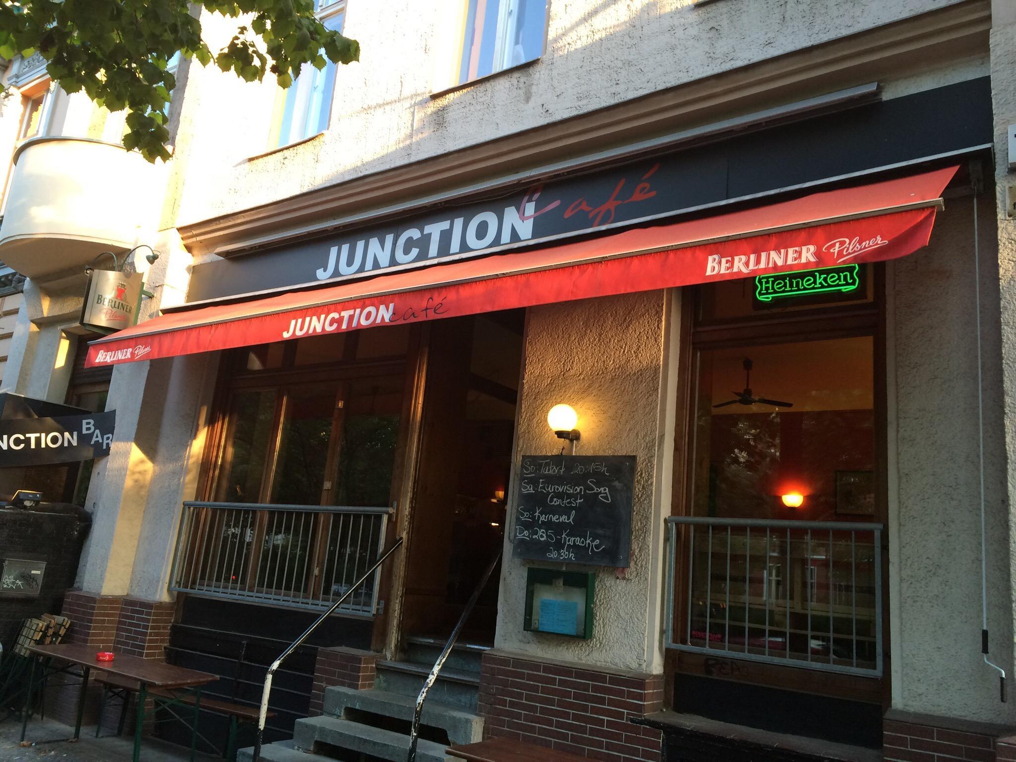 Junction Bar