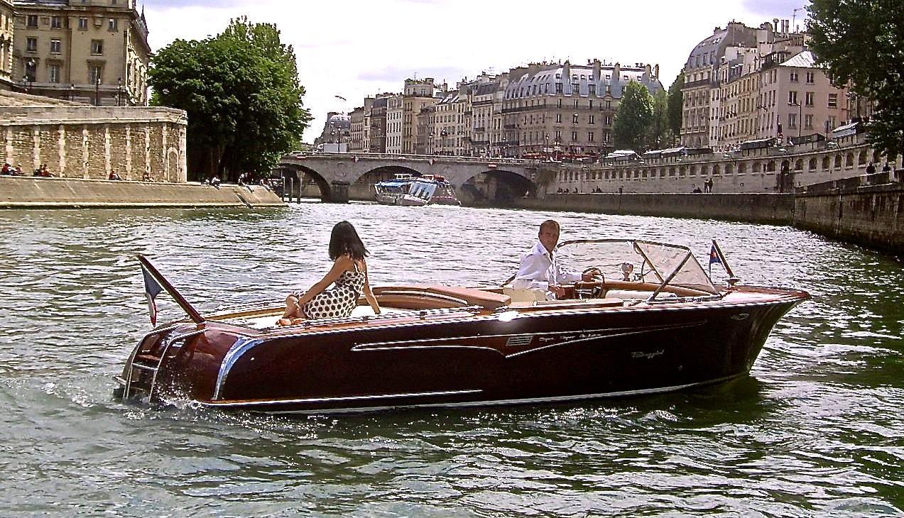 Paris Luxury Boat - Private Boat Tours