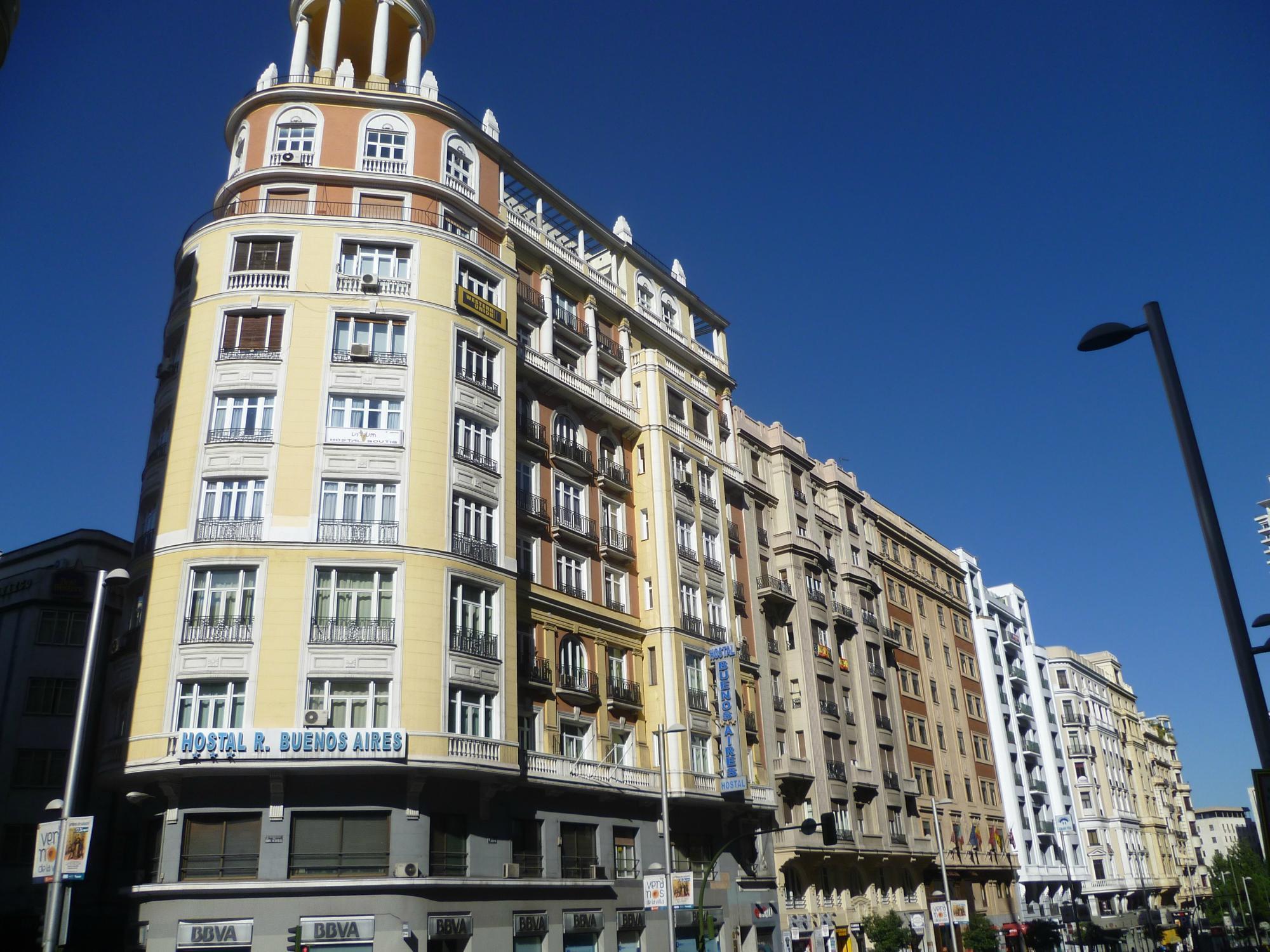 Photo by Roberto Angel G