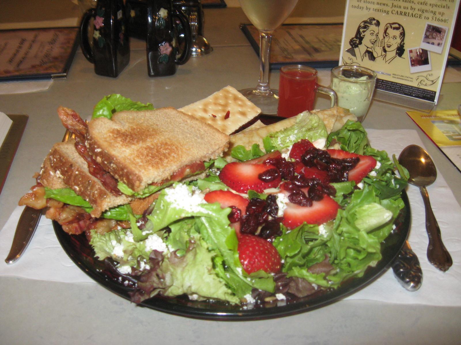 Carriage House Antique Market & Cafe